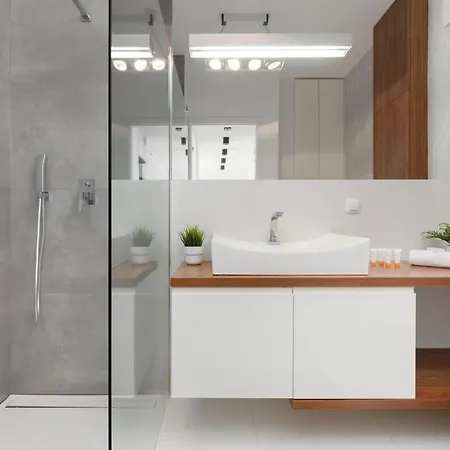 Silver Glam In Wilanow By Renters