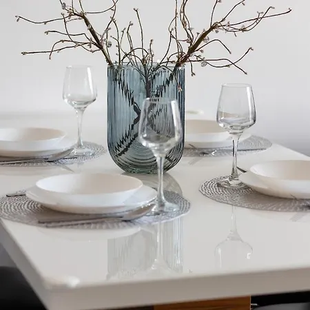 Silver Glam In Wilanow By Renters 公寓 华沙